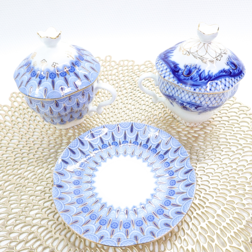 Nantucket Teacups w/ Lids & Saucer